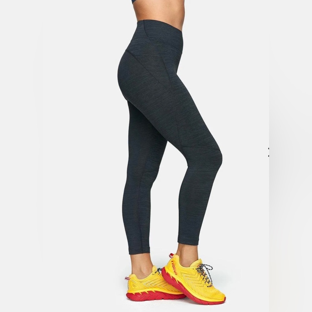 Outdoor Voices ~ TechSweat 3/4 Leggings in Night